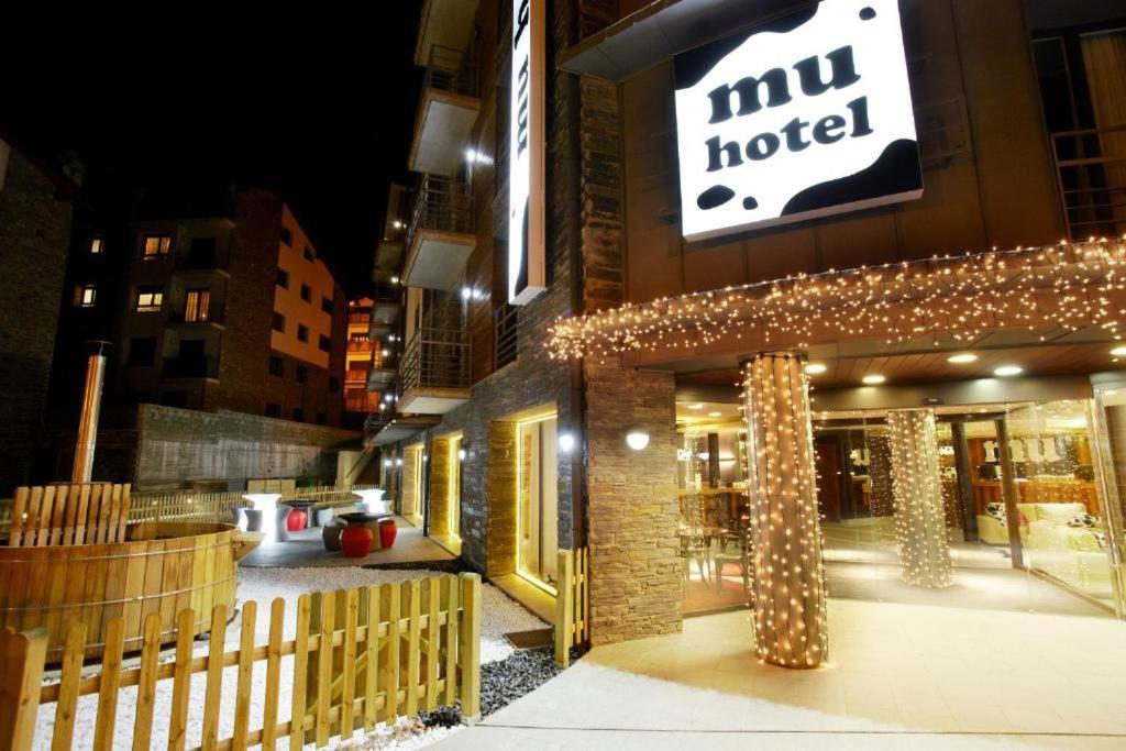 Hotel Mu La Cortinada Екстериор снимка